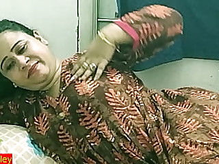 Desi horny aunty having sexual relations with son friends !!! Indian real hot sexual relations